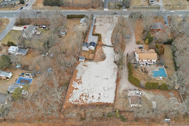 60 Frowein Road, Center Moriches, NY 11934