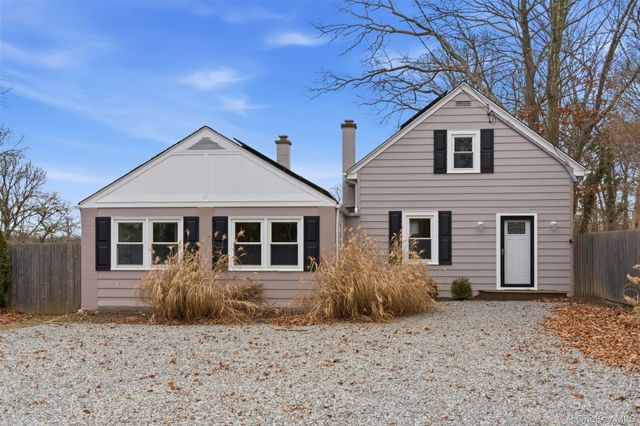 60 Frowein Road, Center Moriches, NY 11934