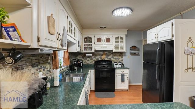 136 Groveland Street, Jesup, GA 31545