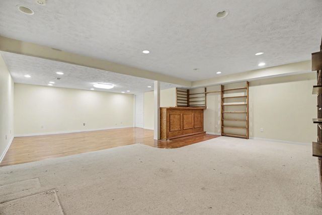 6039 Arroyo Vista Drive Ne, Cannon Twp, MI 49341
