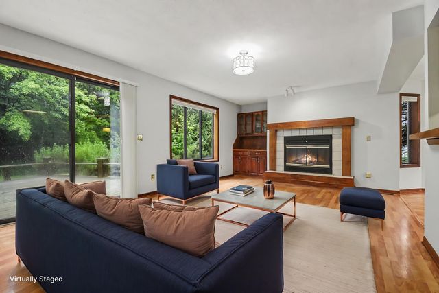 6039 Arroyo Vista Drive Ne, Cannon Twp, MI 49341