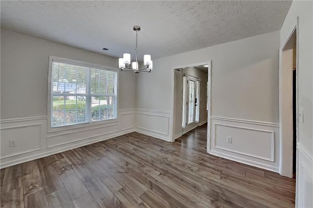 2800 Alcovy River View, Dacula, GA 30019