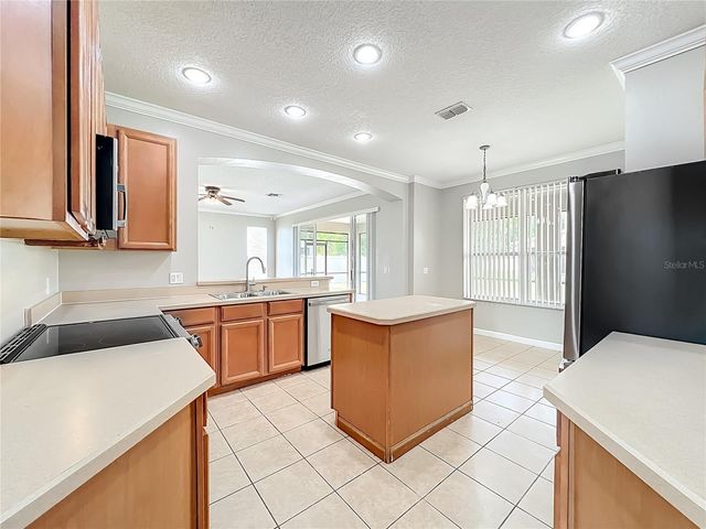 2600 LUTZA WAY, Kissimmee, FL 34746