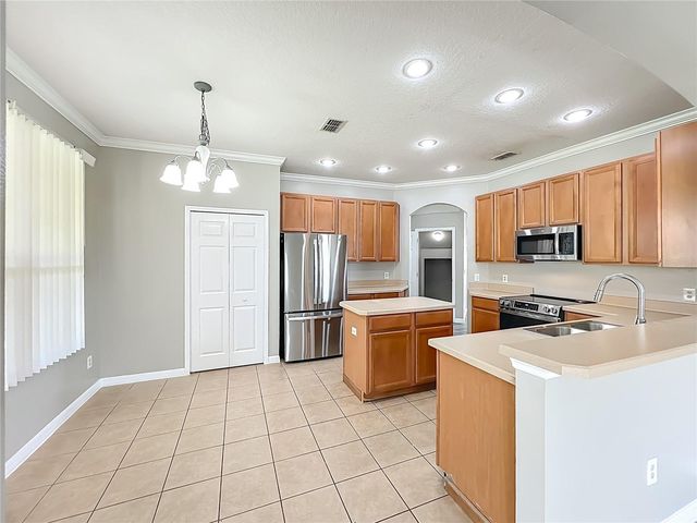 2600 LUTZA WAY, Kissimmee, FL 34746