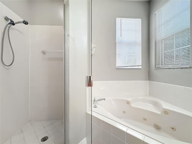 2600 LUTZA WAY, Kissimmee, FL 34746