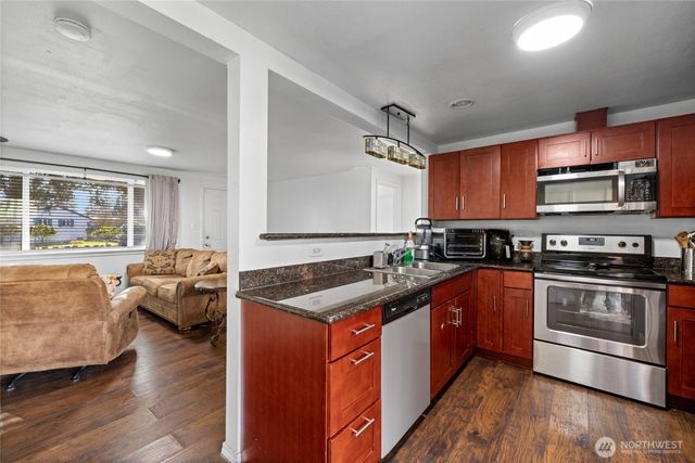 4503 Yew Lane SW, Lakewood, WA 98499