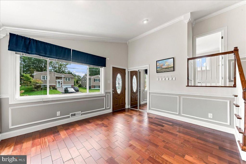 1558 SAINT JAMES PL, ABINGTON, PA 19001 — photo 5