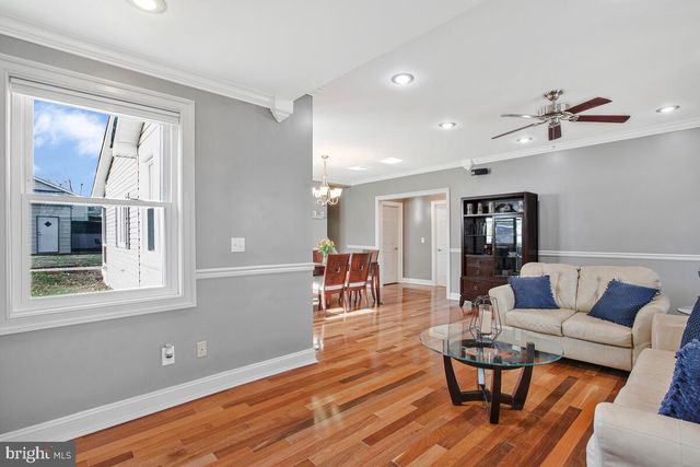 201 CHARLES RD, Linthicum Heights, MD 21090