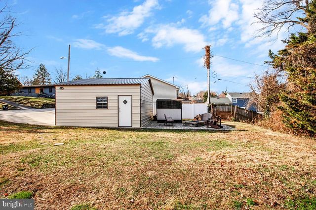 201 CHARLES RD, Linthicum Heights, MD 21090