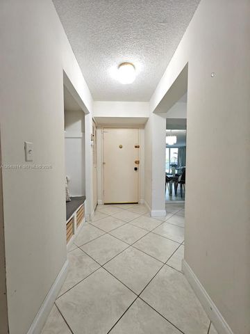400 NE 12th Ave 306, Hallandale Beach, FL 33009