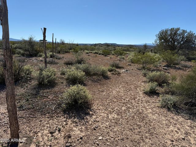 5164-J N CAMINO VISTA Drive N 2, Rimrock, AZ 86335