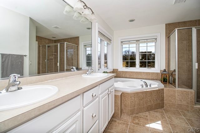 4298 Trout Lily Lane, Pompey, NY 13104