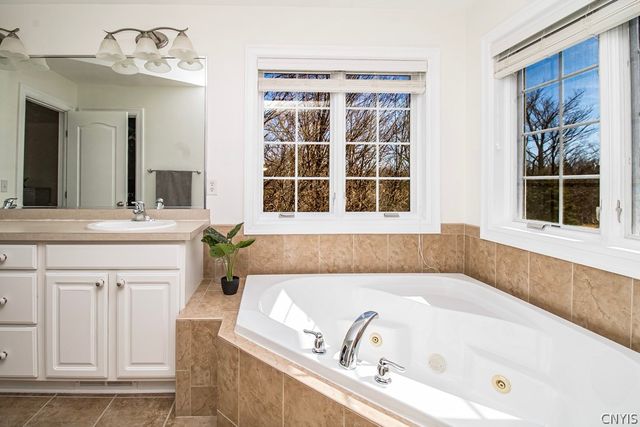 4298 Trout Lily Lane, Pompey, NY 13104