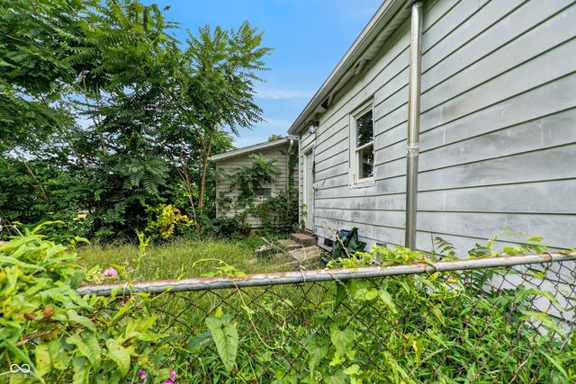 2415 Cedar, Anderson, IN 46016