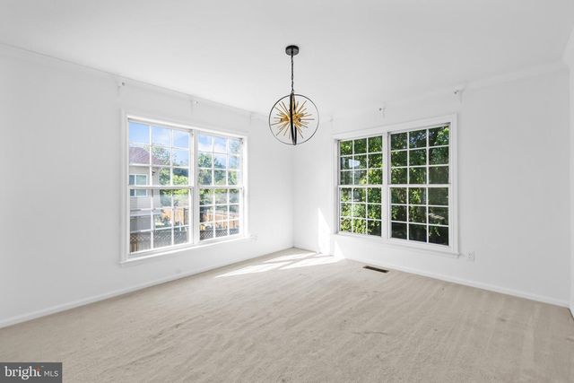 2626 IRON FORGE RD, Herndon, VA 20171