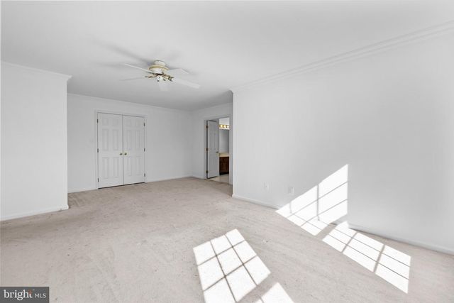 2626 IRON FORGE RD, Herndon, VA 20171