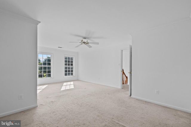 2626 IRON FORGE RD, Herndon, VA 20171