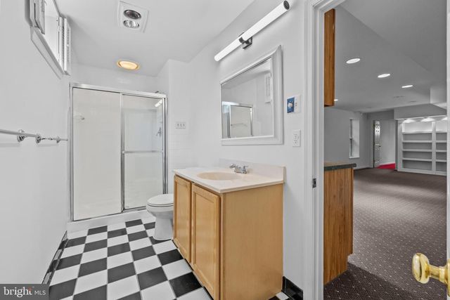 2626 IRON FORGE RD, Herndon, VA 20171