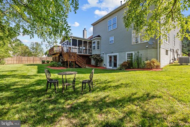 2626 IRON FORGE RD, Herndon, VA 20171