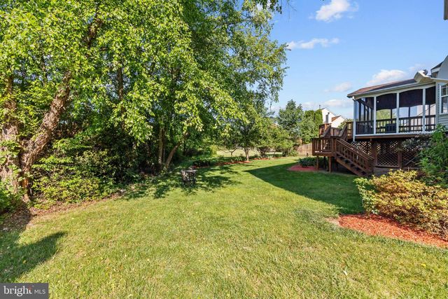 2626 IRON FORGE RD, Herndon, VA 20171