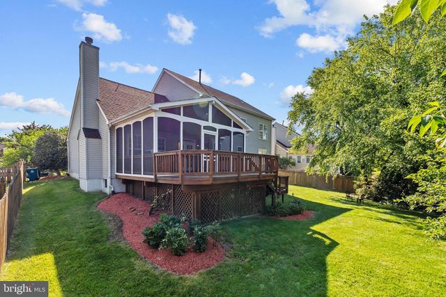 2626 IRON FORGE RD, Herndon, VA 20171