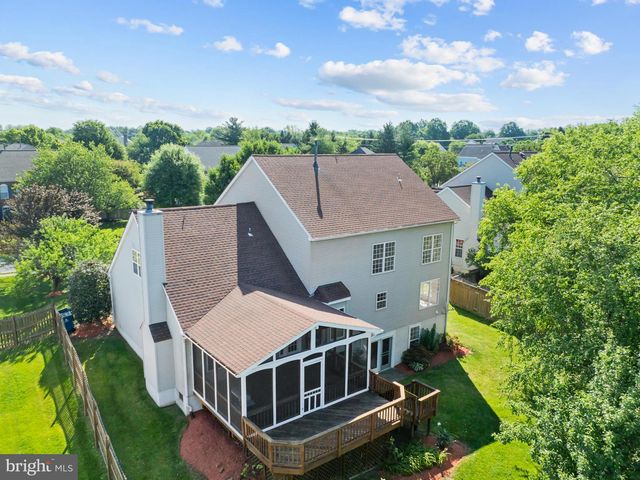 2626 IRON FORGE RD, Herndon, VA 20171