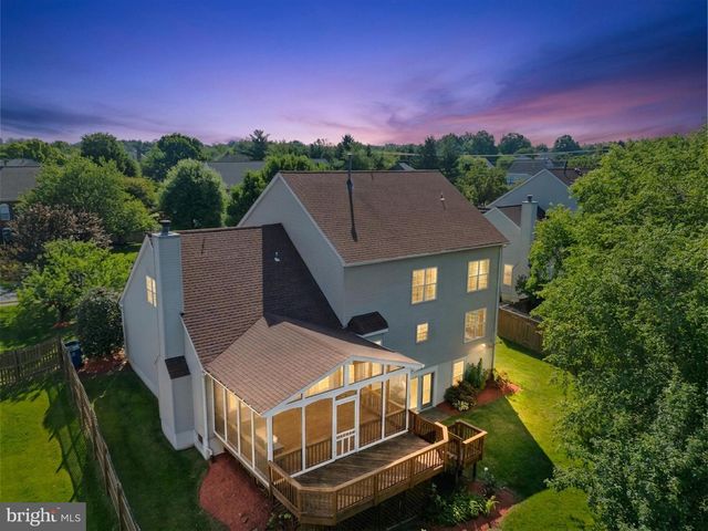 2626 IRON FORGE RD, Herndon, VA 20171