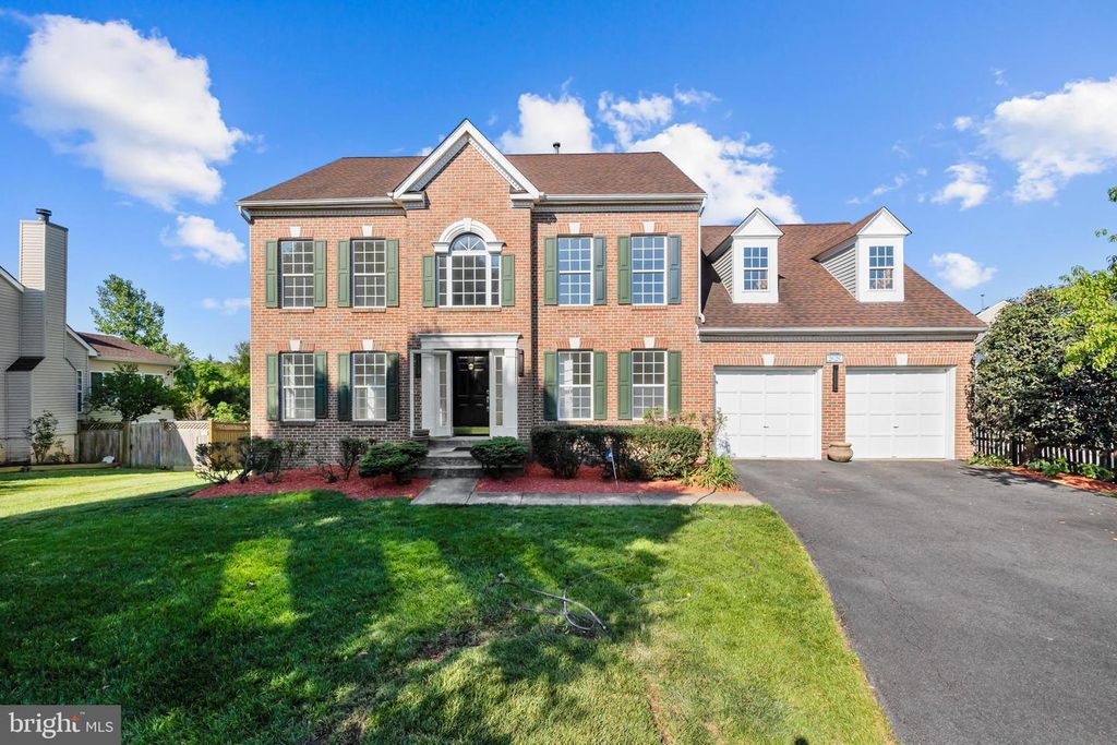 2626 IRON FORGE RD, Herndon, VA 20171