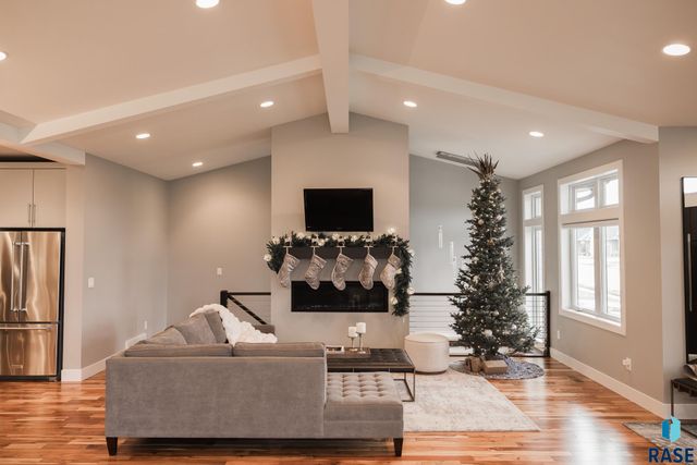 9005 W Dragonfly Dr Drive, Sioux Falls, SD 57107