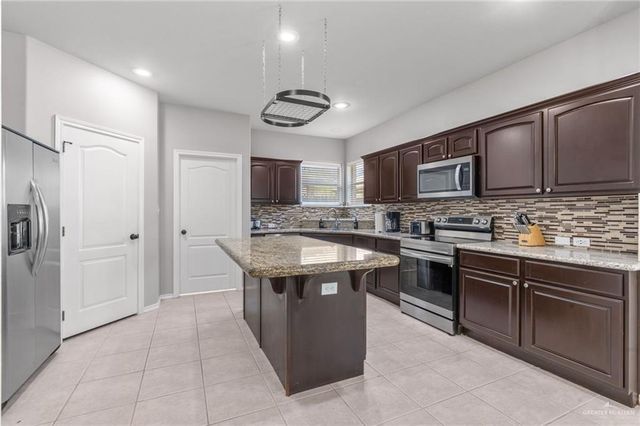 2603 Nicole Drive, Mission, TX 78574