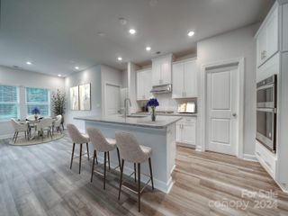 2011 Merida Street, Charlotte, NC 28214
