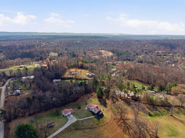 50 Jim Ross Road, Stearns, KY 42647