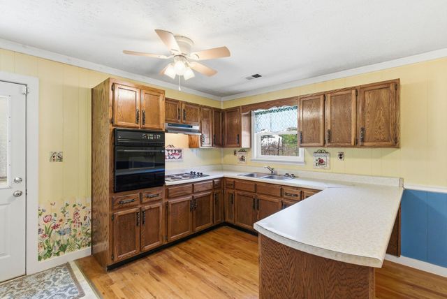 50 Jim Ross Road, Stearns, KY 42647