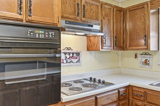 50 Jim Ross Road, Stearns, KY 42647