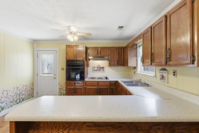 50 Jim Ross Road, Stearns, KY 42647