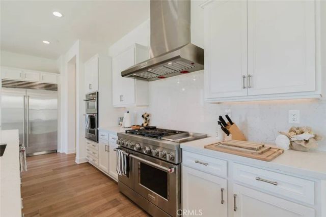 11716 Canoga Avenue, Chatsworth, CA 91311