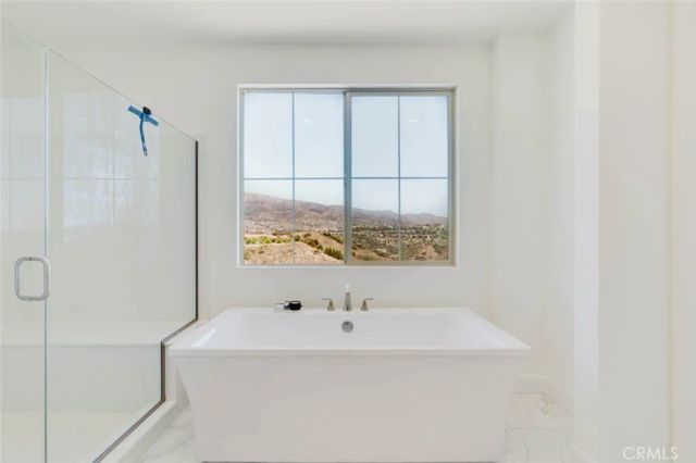 11716 Canoga Avenue, Chatsworth, CA 91311