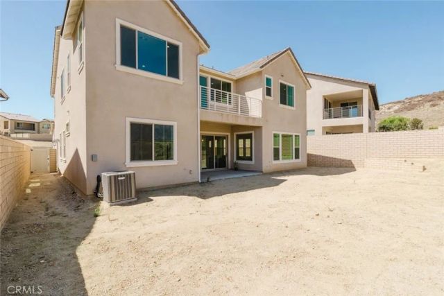 11716 Canoga Avenue, Chatsworth, CA 91311