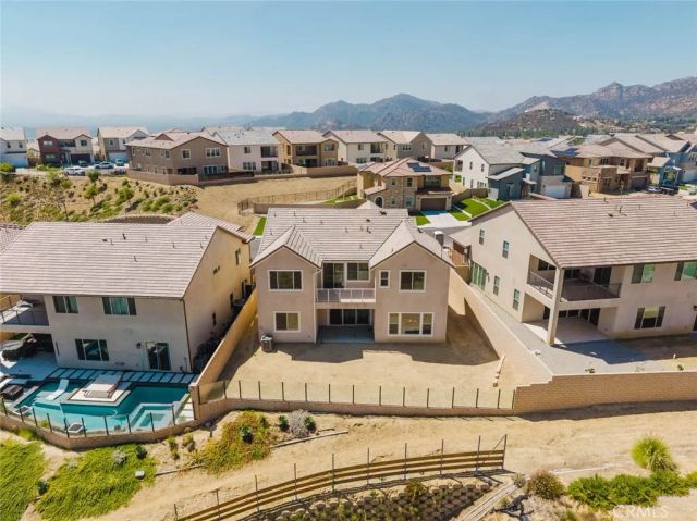 11716 Canoga Avenue, Chatsworth, CA 91311