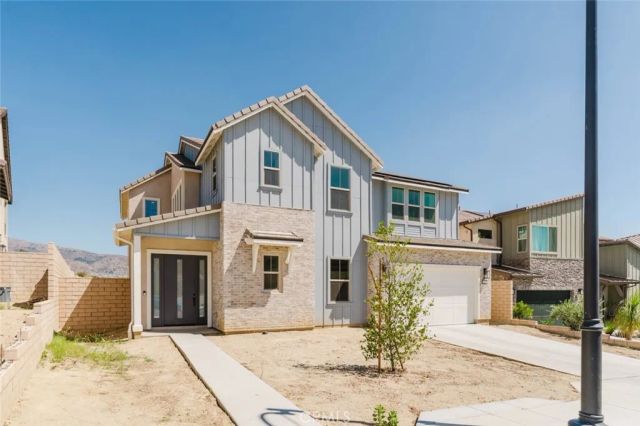 11716 Canoga Avenue, Chatsworth, CA 91311