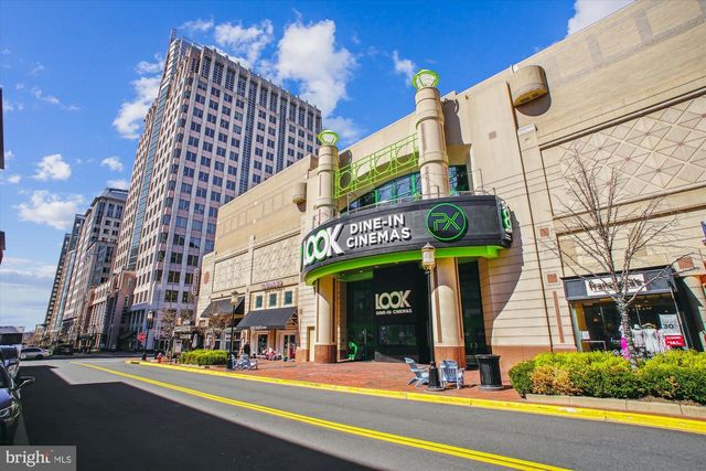 11579 LINKS DR, Reston, VA 20190