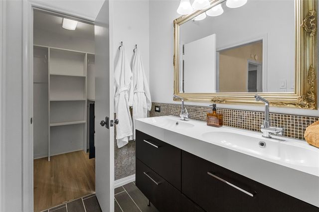 4144 Greystone Way 101, Sugar Land, TX 77479