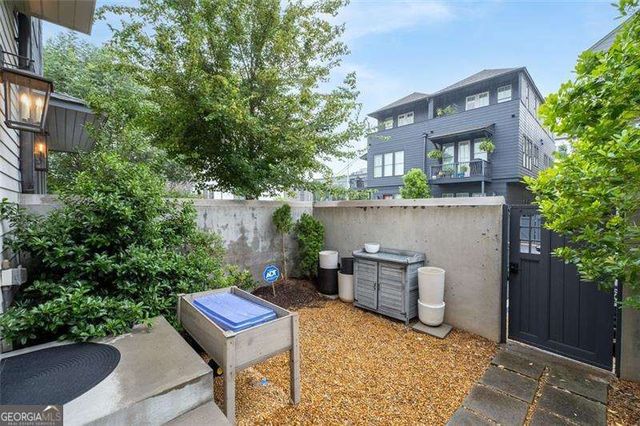 677 Exchange Street SE, Atlanta, GA 30315