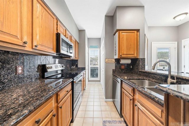 227 Bayshore Cove, Hot Springs, AR 71901