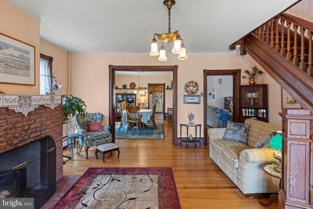 222 BROADWAY, West Cape May, NJ 08204