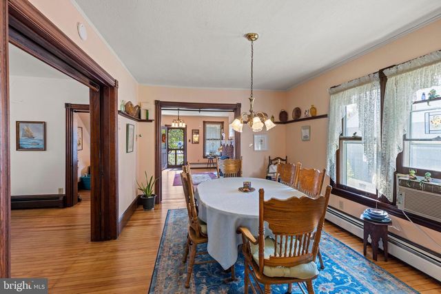 222 BROADWAY, West Cape May, NJ 08204