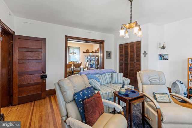 222 BROADWAY, West Cape May, NJ 08204