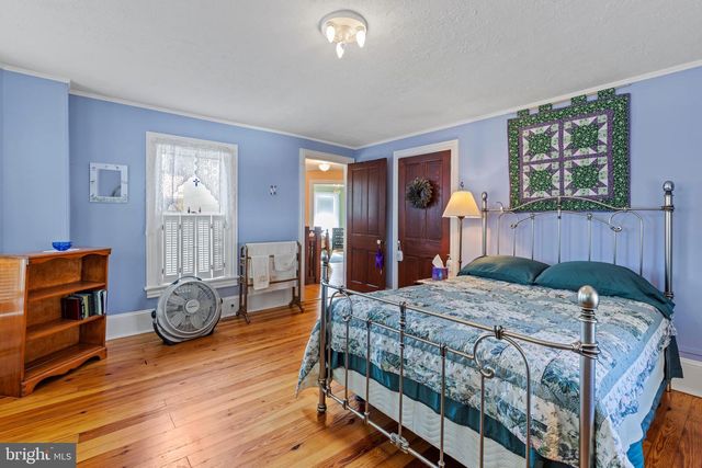 222 BROADWAY, West Cape May, NJ 08204