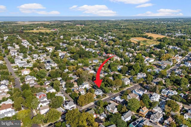 222 BROADWAY, West Cape May, NJ 08204