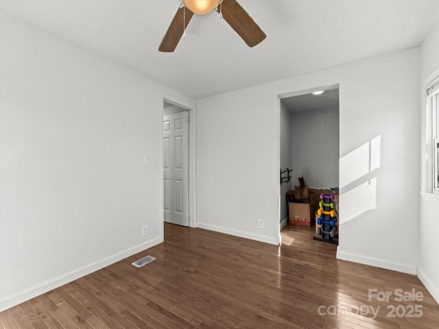 55 Katydid Lane, Franklin, NC 28734